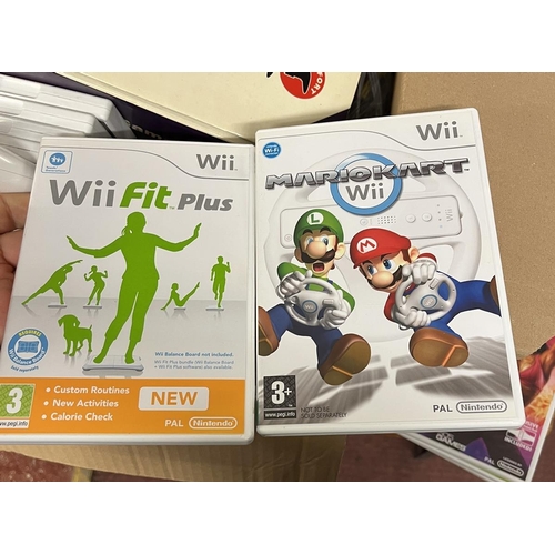 224 - Nintendo Wii games console including Wii fit games accessories