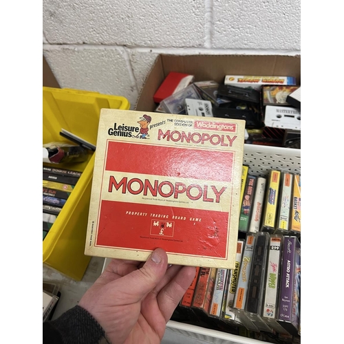 238 - Huge collection of Commodore 64 games