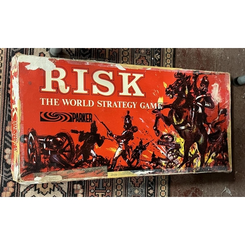 420 - Collection of board games including Connect 4, Risk etc