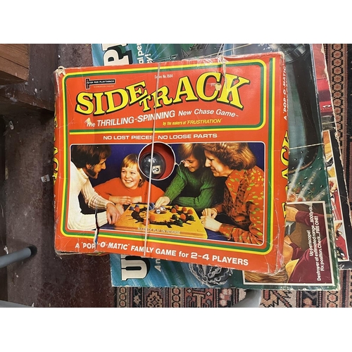 423 - Collection of vintage games