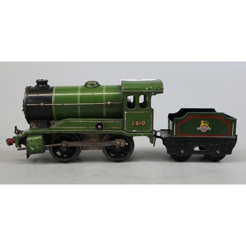 6 - 3 0 gauge clockwork model train engines, 2 with tenders to include Hornby