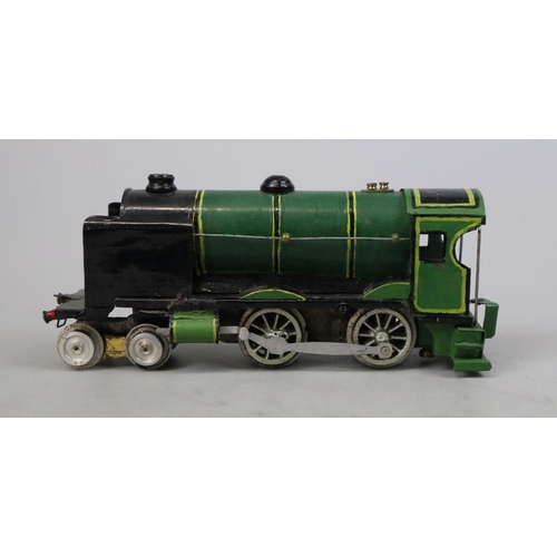 6 - 3 0 gauge clockwork model train engines, 2 with tenders to include Hornby