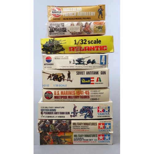 67 - Collection of boxed models to include Airfix & Revell