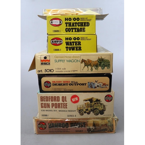 68 - Collection of boxed models to include Airfix