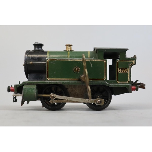 8 - 3 0 gauge clockwork model railway engines including Hornby