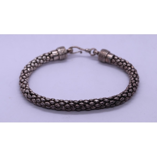 124 - Silver bracelet