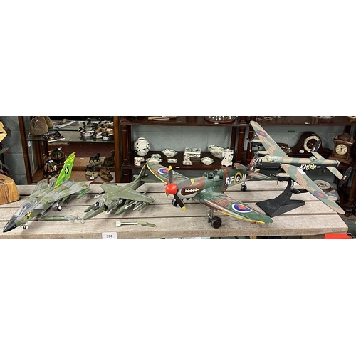 398 - Collection of metal model aircraft to include Corgi Aviation Archive