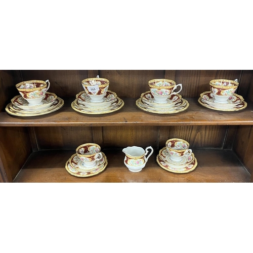 555 - Royal Albert Lady Hamilton tea set