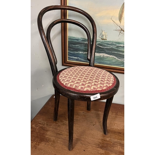 565 - Child's bentwood chair