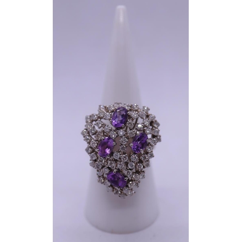 70 - Fine 18ct white gold amethyst & diamond set cocktail ring - Size P