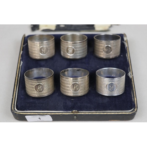 1 - Set of 6 engineered hallmarked silver napkin rings Birmingham 1921 in original box - Approx W 222g