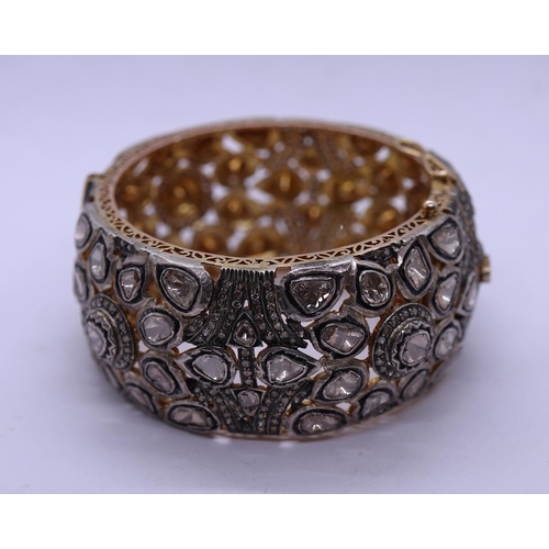 128 - Very heavy 14ct gold & silver Mughal bracelet set with multiple lasque/potrait cut diamonds