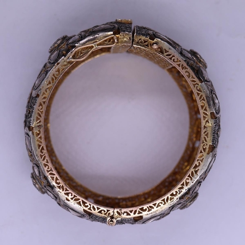 128 - Very heavy 14ct gold & silver Mughal bracelet set with multiple lasque/potrait cut diamonds