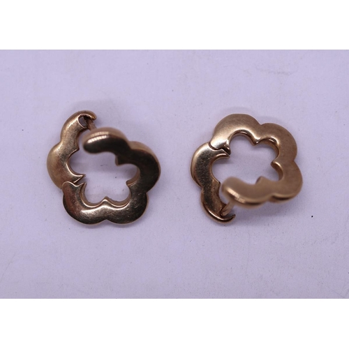 148 - Pair of gold earrings