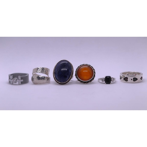 31 - 6 silver rings to include natural amber example