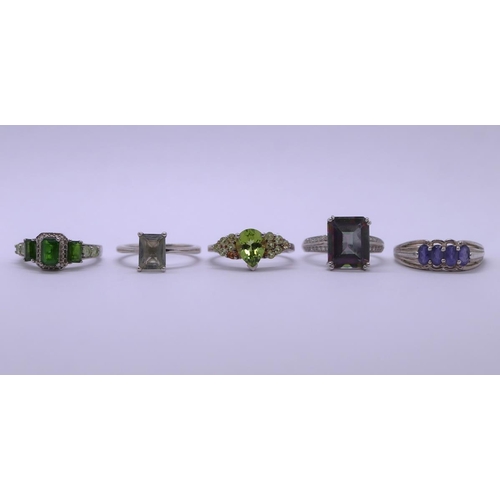 35 - 5 silver stone set rings