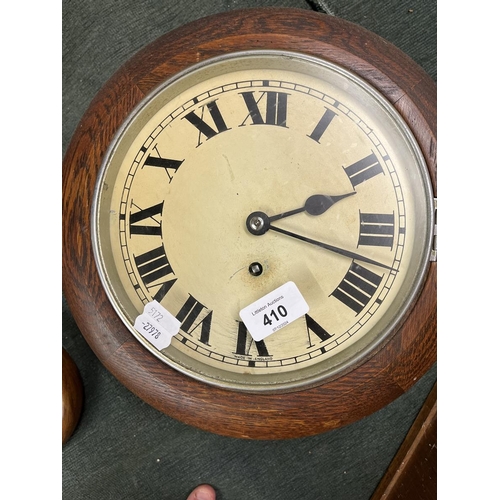 410 - Post office clock in working order