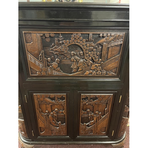 465 - Finely carved Oriental drinks cabinet - Approx W: 92cm  D: 46cm H: 108cm