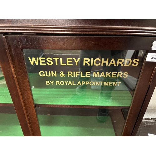 496 - Mahogany gun cabinet - Approx W: 83cm D: 26cm H: 103cm