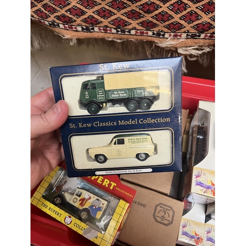 587 - Collection of die cast vehicles in original boxes