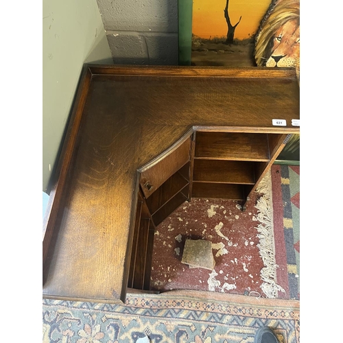 631 - Oak corner bookcase