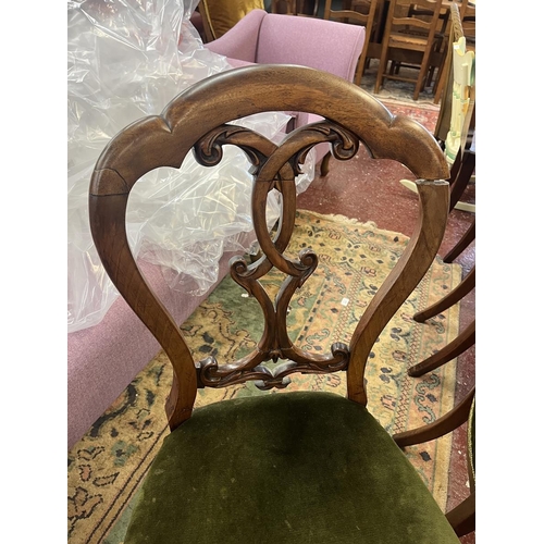 681 - Set of 4 fine Victorian balloon back chairs