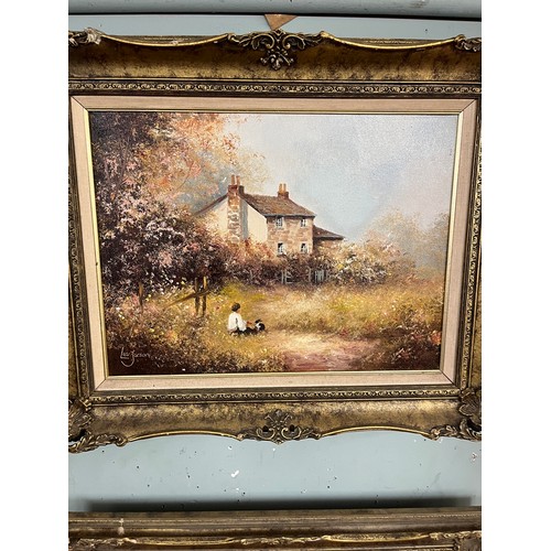 519 - Pair of oils on canvas by Les Parson in ornate frames - Approx IS 39cm x 29cm