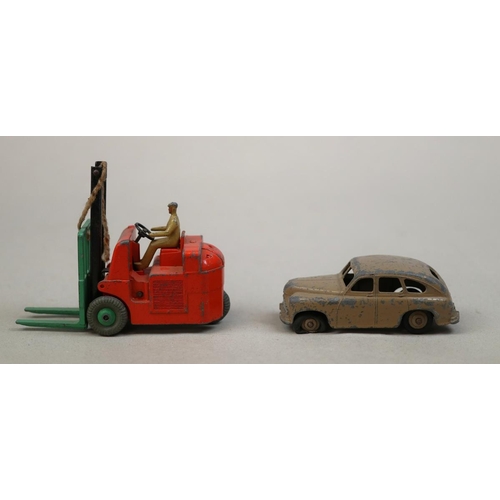 134 - 2 vintage Dinky toys forklift & car