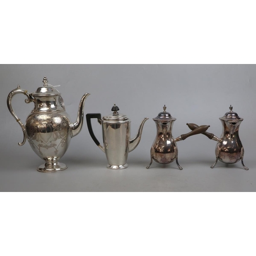 191 - Silver plate tea and coffee jugs to include Mappin and Webb