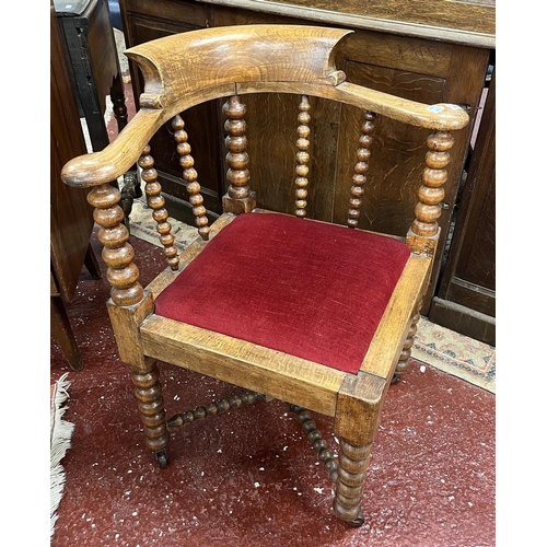 406 - Antique corner chair with bobbin turn legs