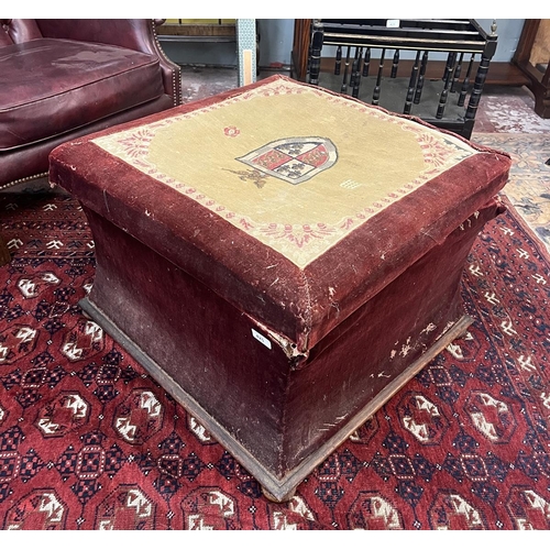 425 - Antique Ottoman