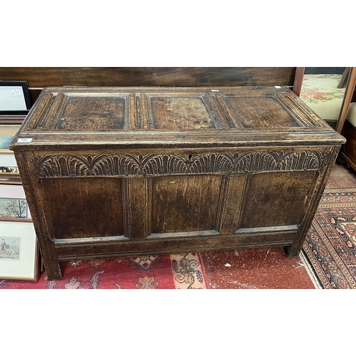 446 - Early oak coffer