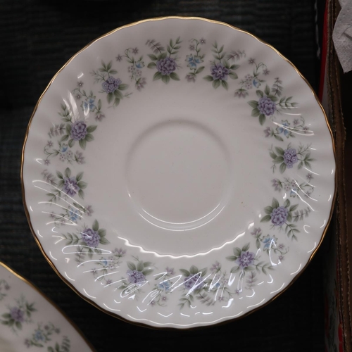 167 - Minton dinner service - Alpine Spring