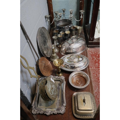 169 - Collection of mainly silver plate and metal ware to include P&O champagne bucket