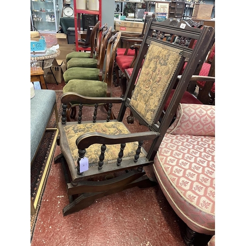 462 - American rocking chair with William Morris fabric