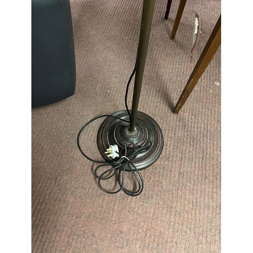 471 - Adjustable standard lamp