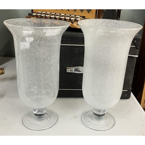 302 - Pair of glass vases - Approx H: 30cm