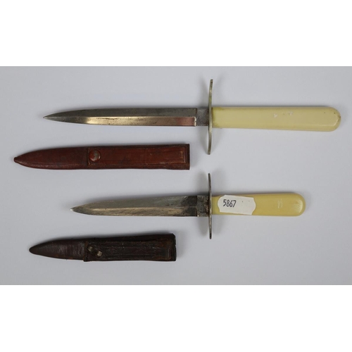 331 - 2 prostitute knives