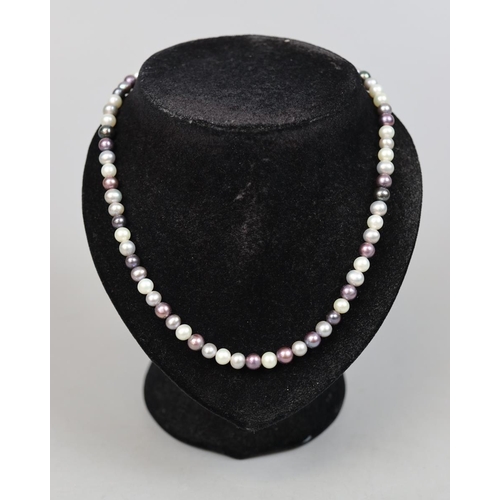 43 - Silver clasped pearl necklace