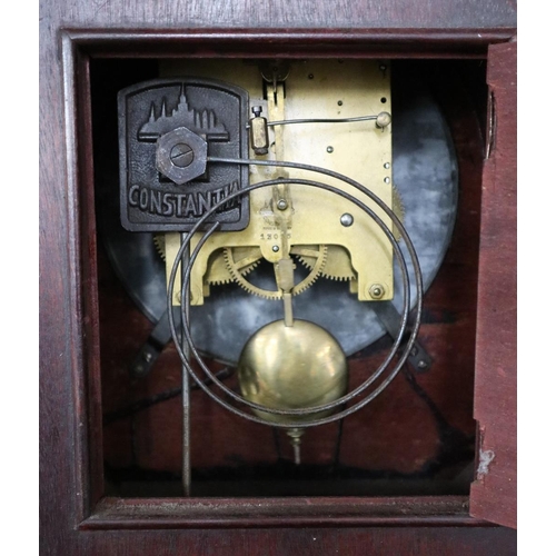 162 - Edwardian mantel clock with key in good working order