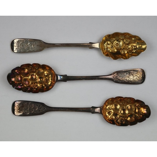 14 - 3 hallmarked silver berry tea spoons - Approx 50g