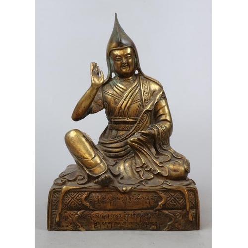 264 - Rare large antique gilt bronze lama Teacher with Tibetan/Sanskrit verse to base - Approx H: 30cm W: ... 