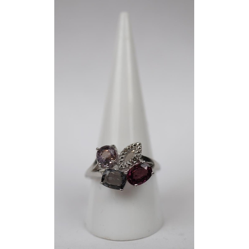 49 - Silver stone set ring - Size T