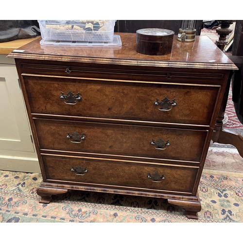 510 - Burr walnut inlaid bachelor chest of drawers - Approx W: 82cm D: 48cm H: 81cm