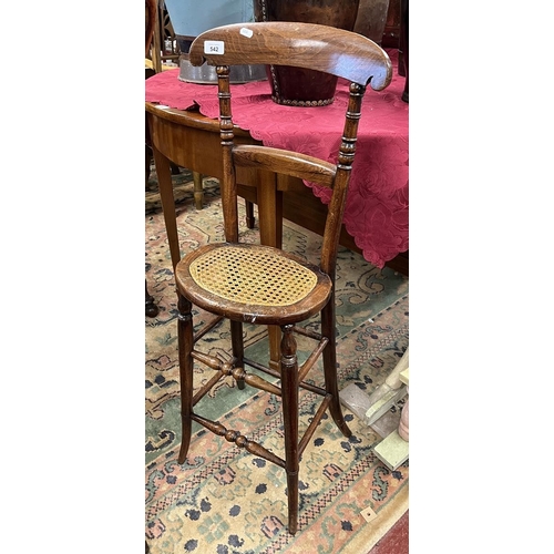 542 - Victorian high chair