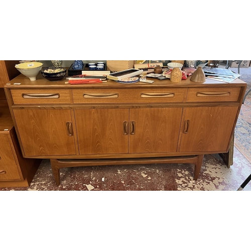 555 - G-Plan teak sideboard - Approx W: 152cm D: 46cm H: 84cm