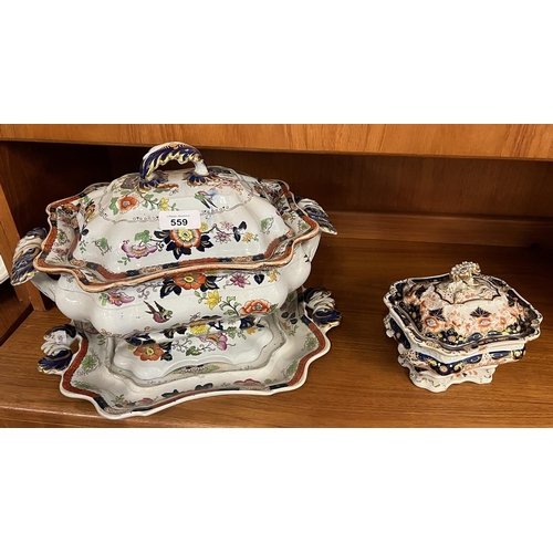 559 - Large Mason's tureen together with another smaller (A/F)