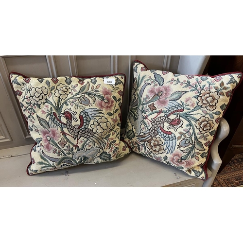 606 - 2 tapestry cushions