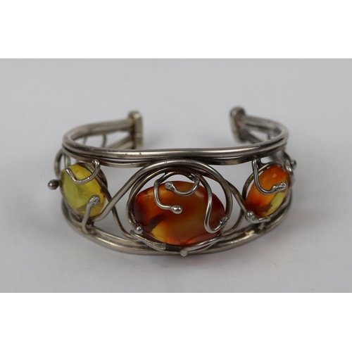 72 - Amber set silver bracelet