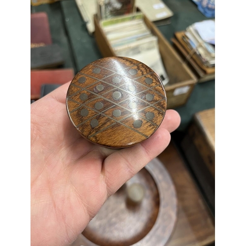 364 - Collection of treen items to include birdseye maple bowl